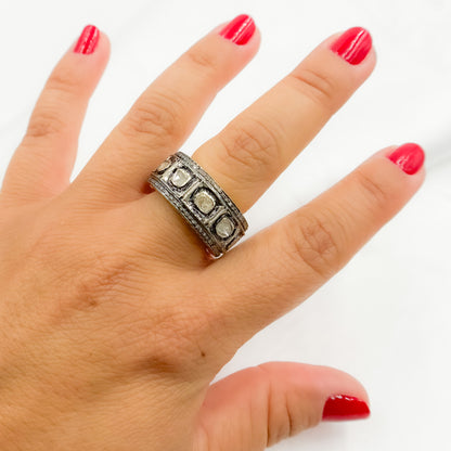 DE012. Diamond Two-Tone Sterling Silver Ring with Polki Diamond