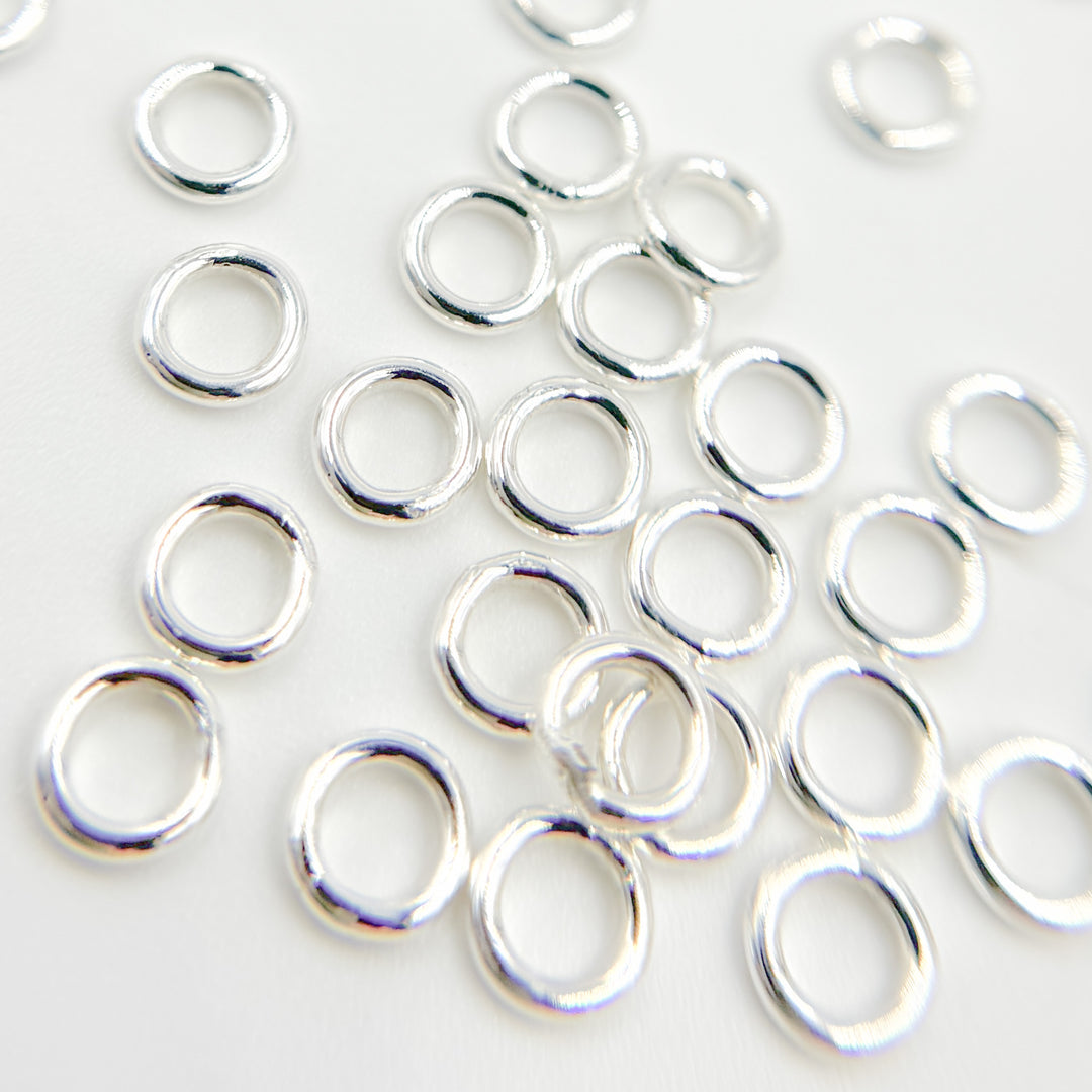 5004486C. 7MM 20.5Gauge White Sterling Silver Close Jump Ring