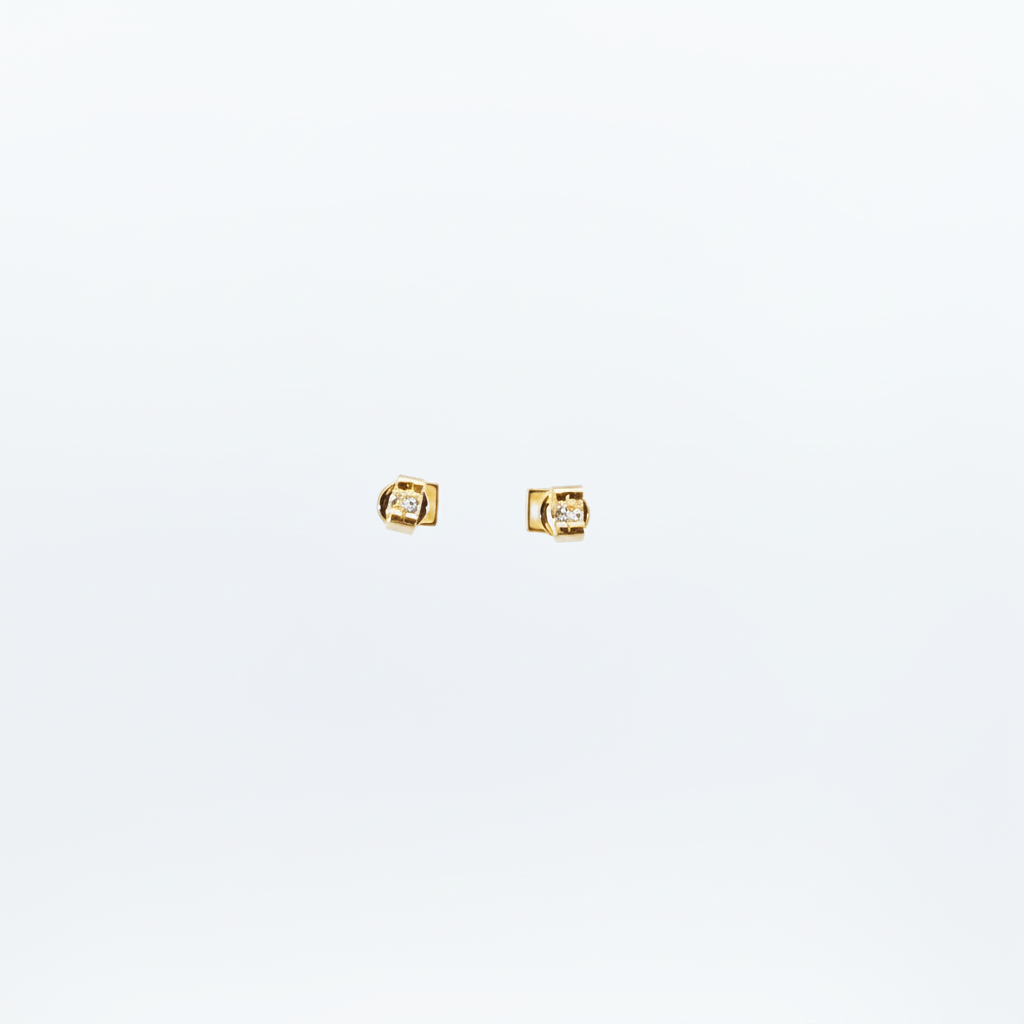 ER426237. 14k Solid Gold Diamond and Gemstone Fancy Stud Earrings