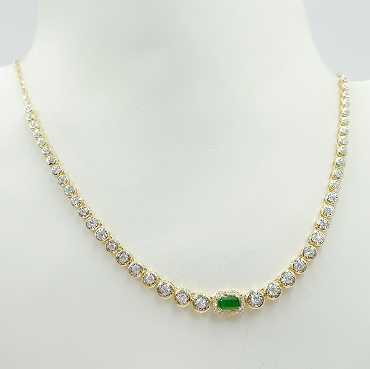 NK401314. 14K Solid Gold Diamond and Gemstone Necklace