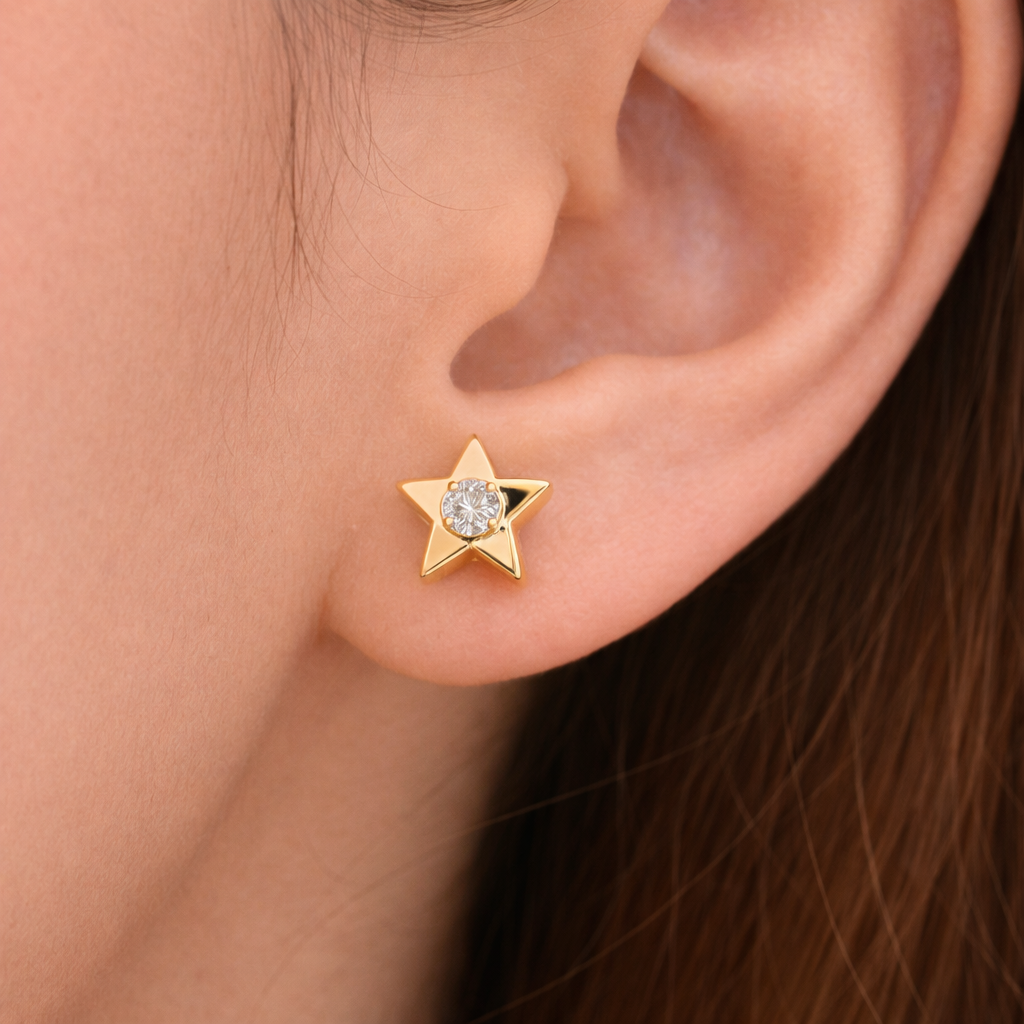 EFC52671Y. 14k Solid Gold Diamond Star Studs
