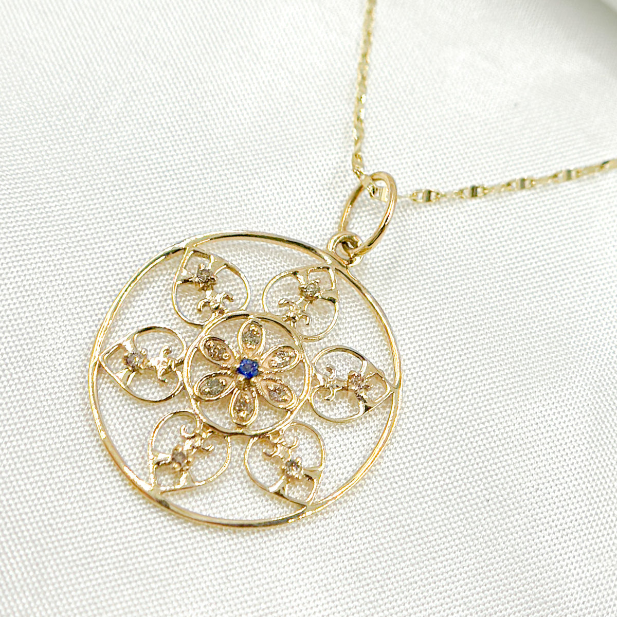 14K Solid Gold Diamond Circle Flower Charm. GDP190