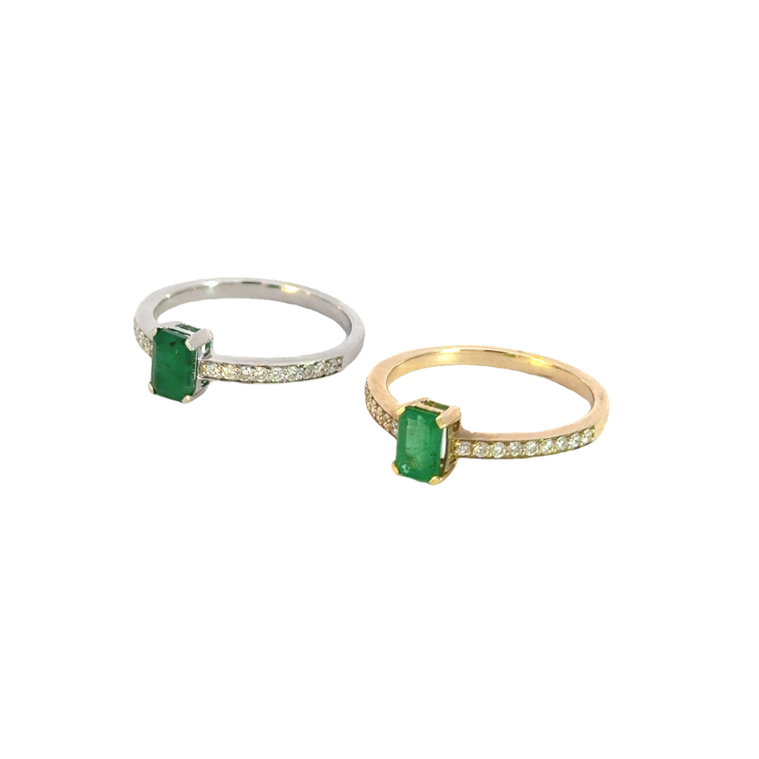 14k Solid Gold Diamond and Emerald Statement Ring. RN402328EM