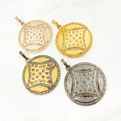 DP284. Diamond Sterling Silver Round Pendant