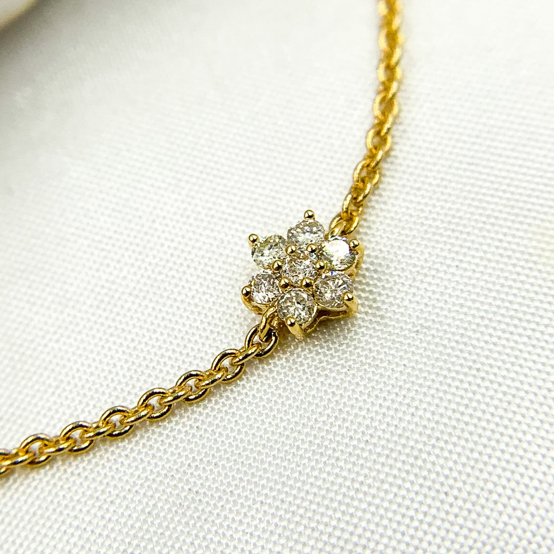 BFC60634. 14k Solid Gold Diamond Flower Bracelet