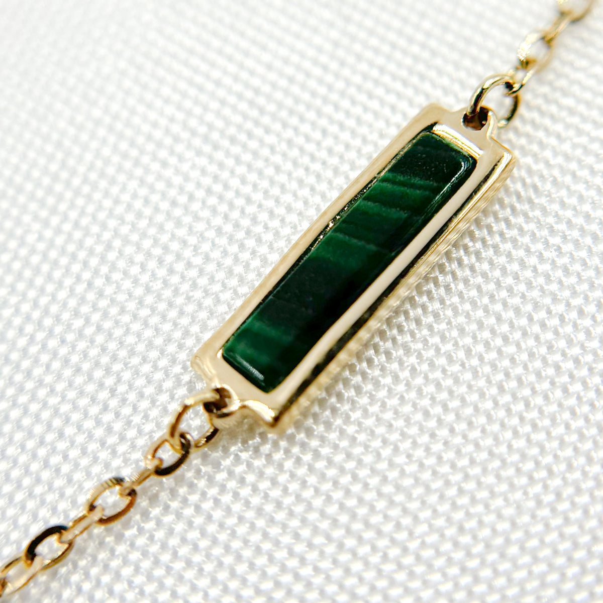 NT404706. 14K Solid Gold Malakite Bars Necklace