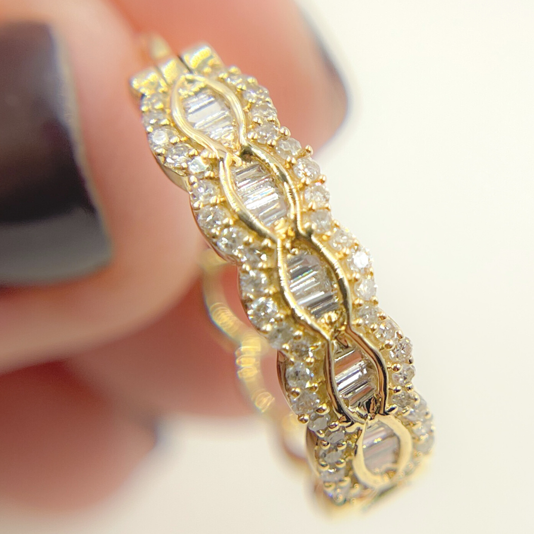 14k Solid Gold & Diamonds Hoops Earrings. EHH56761