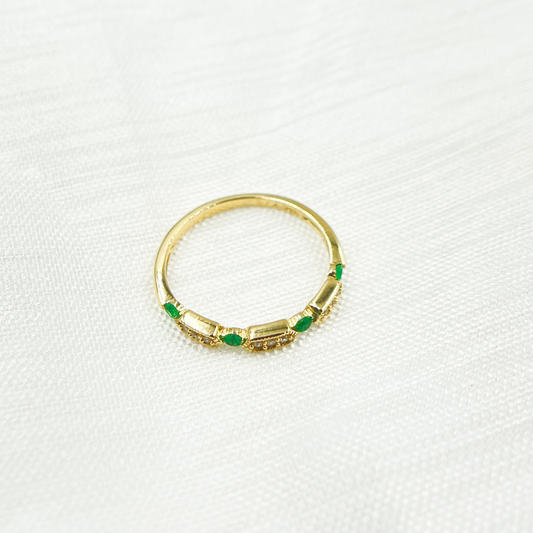 14K Solid Gold Diamond & Emerald Ring.