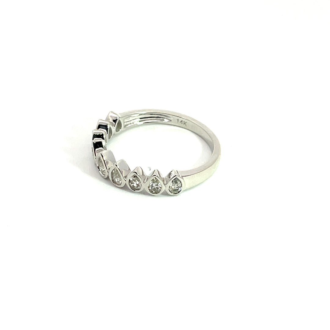 14k Solid Gold Drops Ring. RAH01452