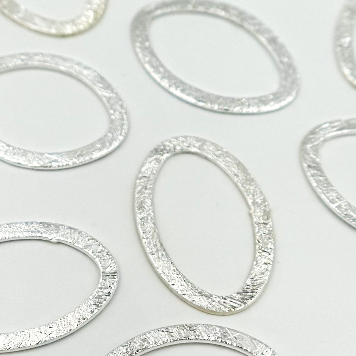 SSBS10. 25MM White Sterling Silver Brushed Marquis Connector