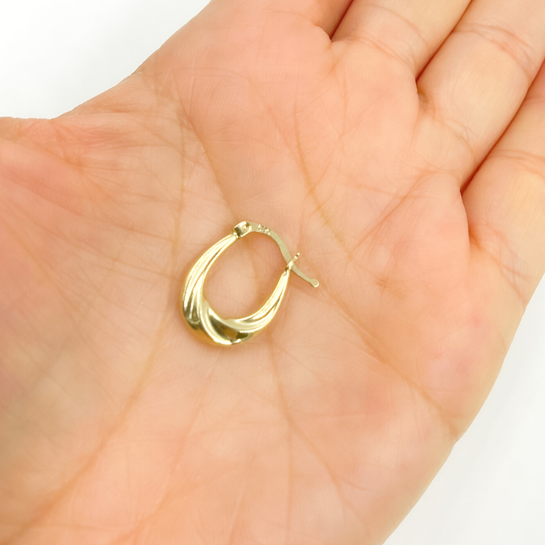 GER130. 14K Solid Gold Twisted Hoop