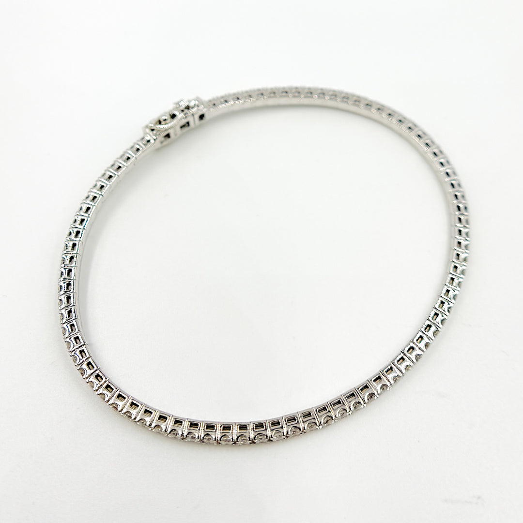 BNP68424. 14K Solid Gold Diamond Bangle