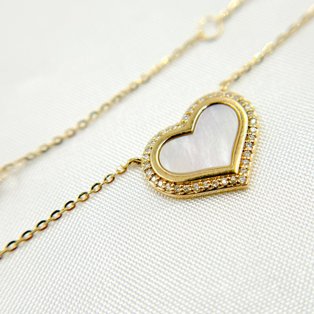 BR404085. 14K Solid Gold Diamond and Mother of Pearl Heart Necklace
