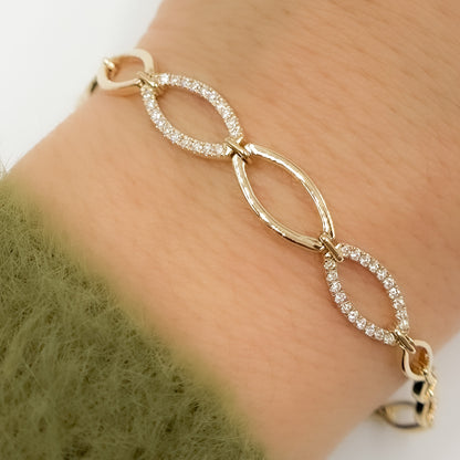 BFH61264. 14K Solid Yellow Gold Diamond Fancy Oval Bracelet