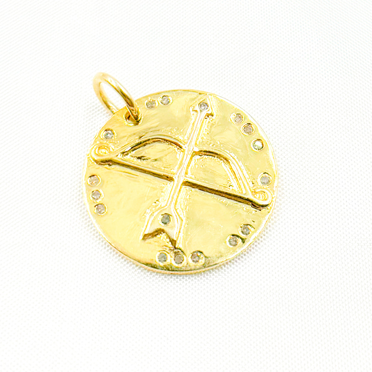Silver Round Bow and Arrow Pendant