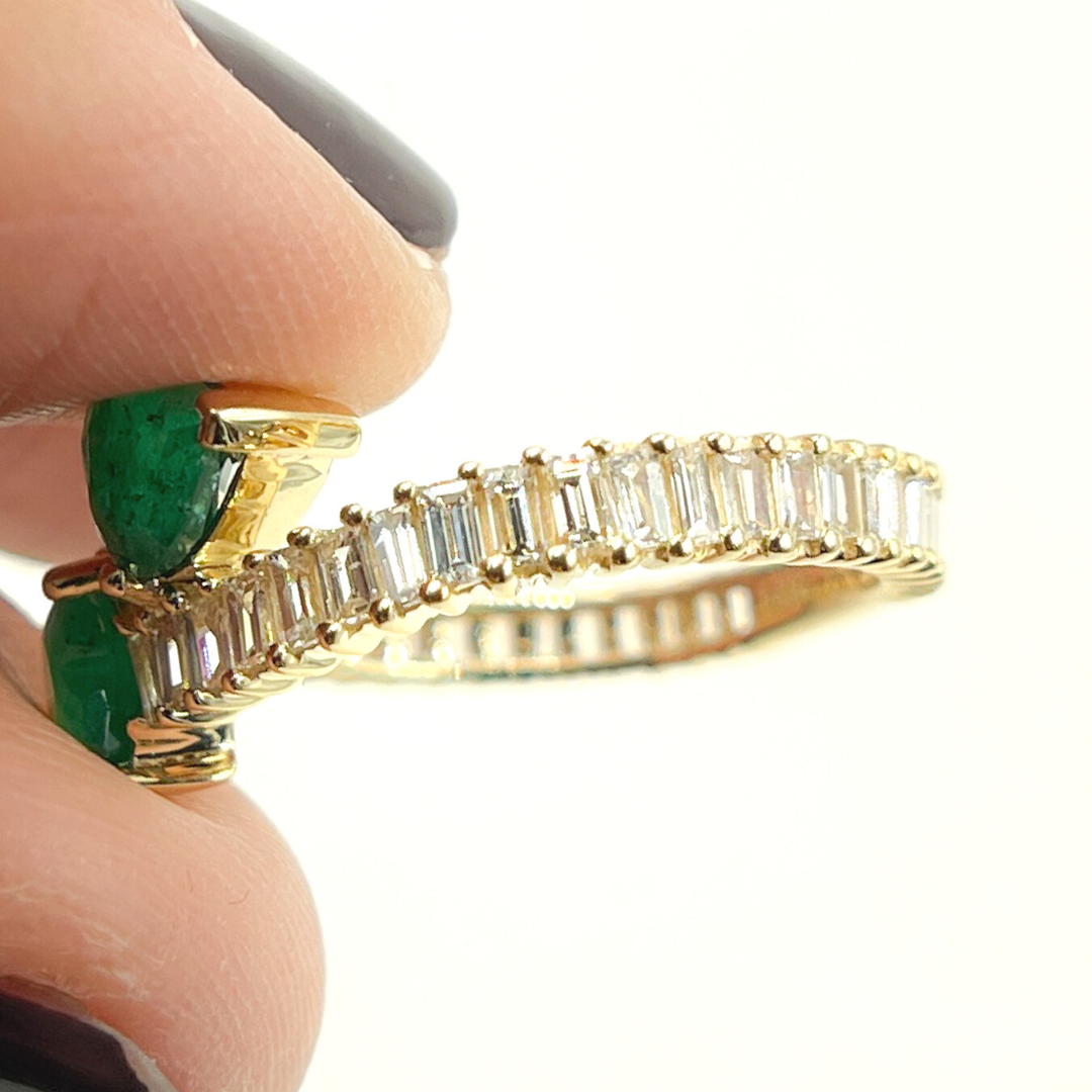 14K Solid Gold Diamond & Emerald Double Line Heart Ring. CR96144EM5