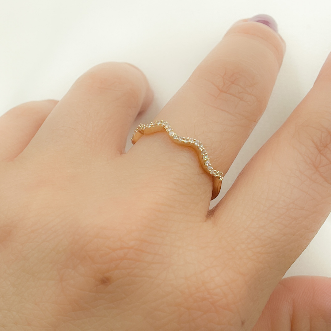 14K Gold Diamond Ring.  GDR05