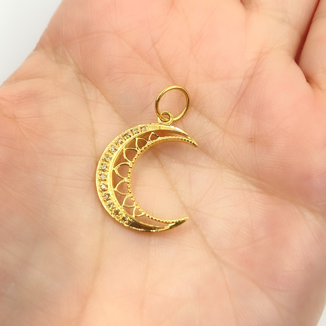 14K Gold with Diamonds Moon Shape Charm. GDP243