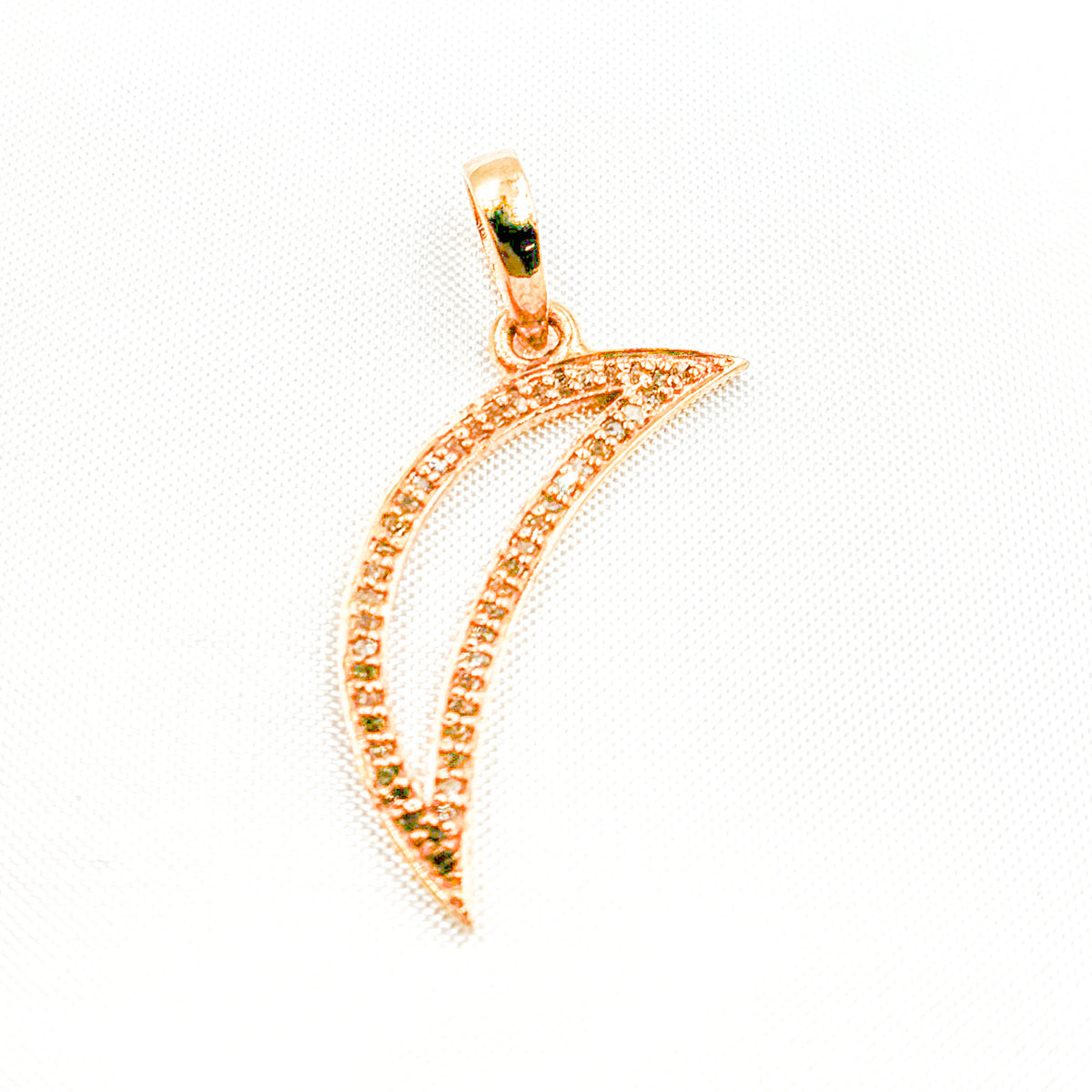 DC122. Diamond Sterling Silver Moon Pendant