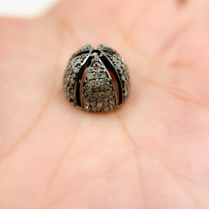 DC754. Diamond & Sterling Silver Bead Cap