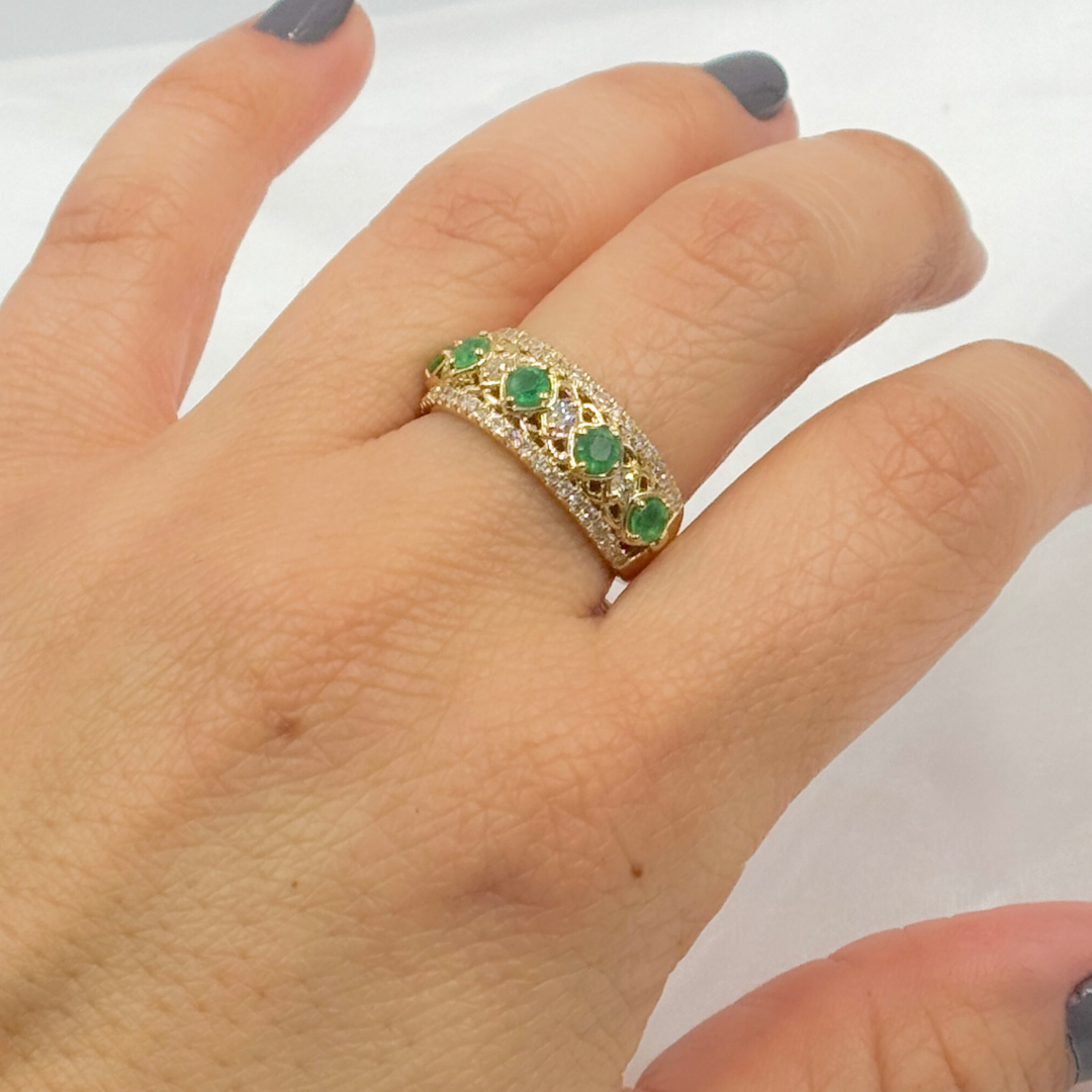 14K Solid Yellow Gold Diamond and Emerald Band Ring. RAH01392EM