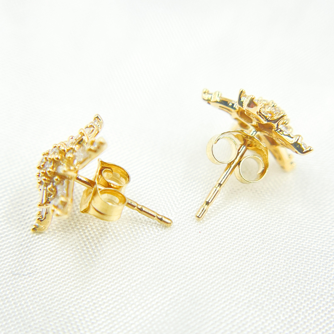 EFG51638. 14k Solid Yellow Gold Diamond Stars Earrings