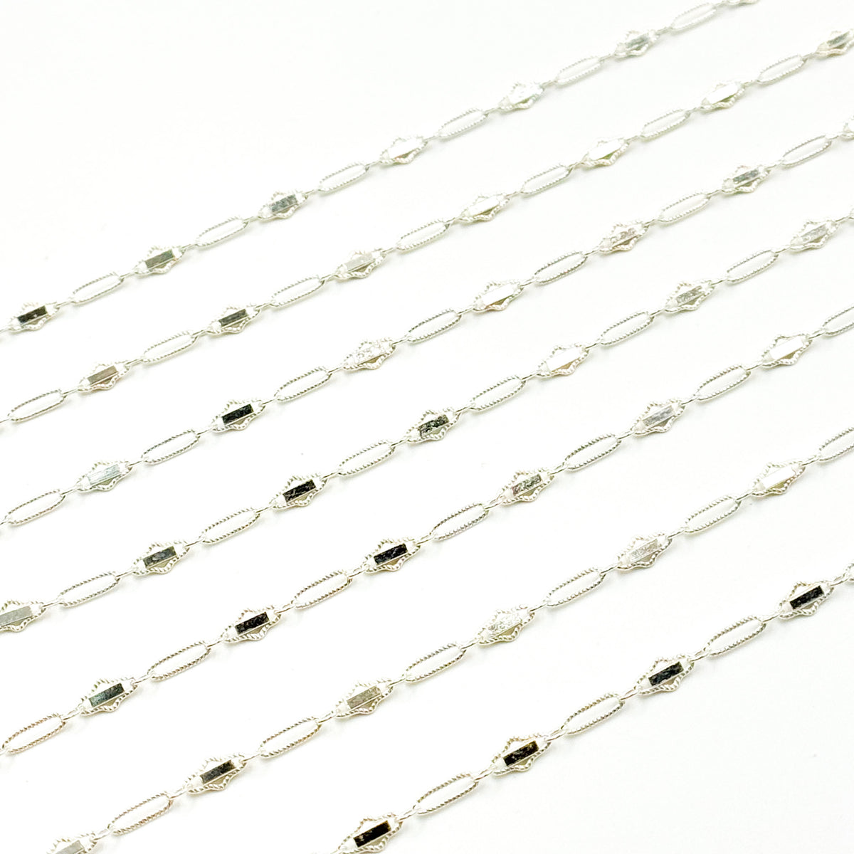 Twisted Oval Link Chains