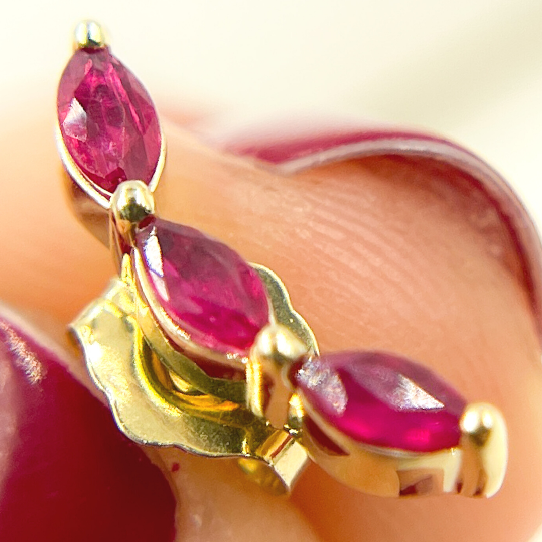 EFF51815RU. 14k Solid Gold Ruby Studs