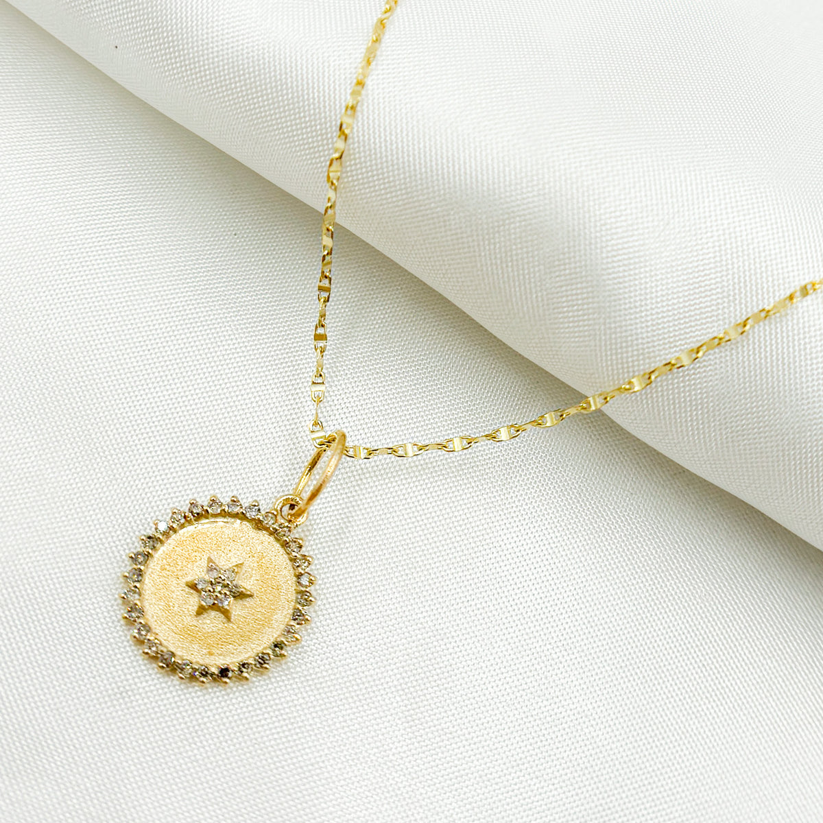 GDP544. 14k Solid Gold Diamond Circle Star Charm