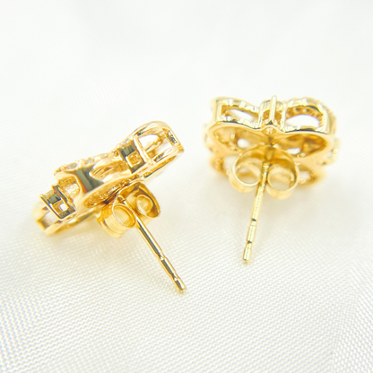 EFF51917. 14k Solid Yellow Gold Infinity Heart Studs