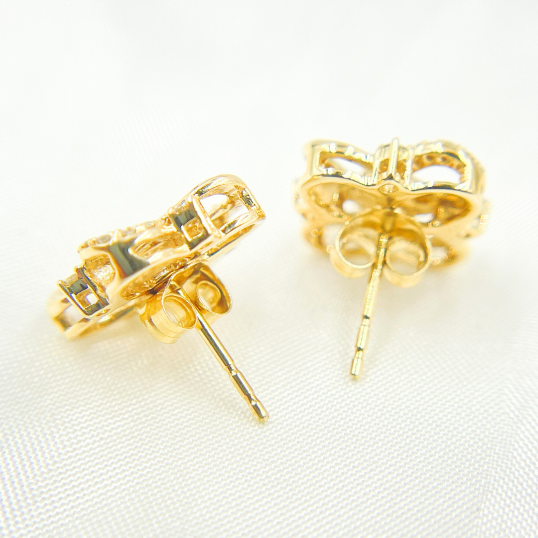 EFF51917. 14k Solid Yellow Gold Infinity Heart Studs