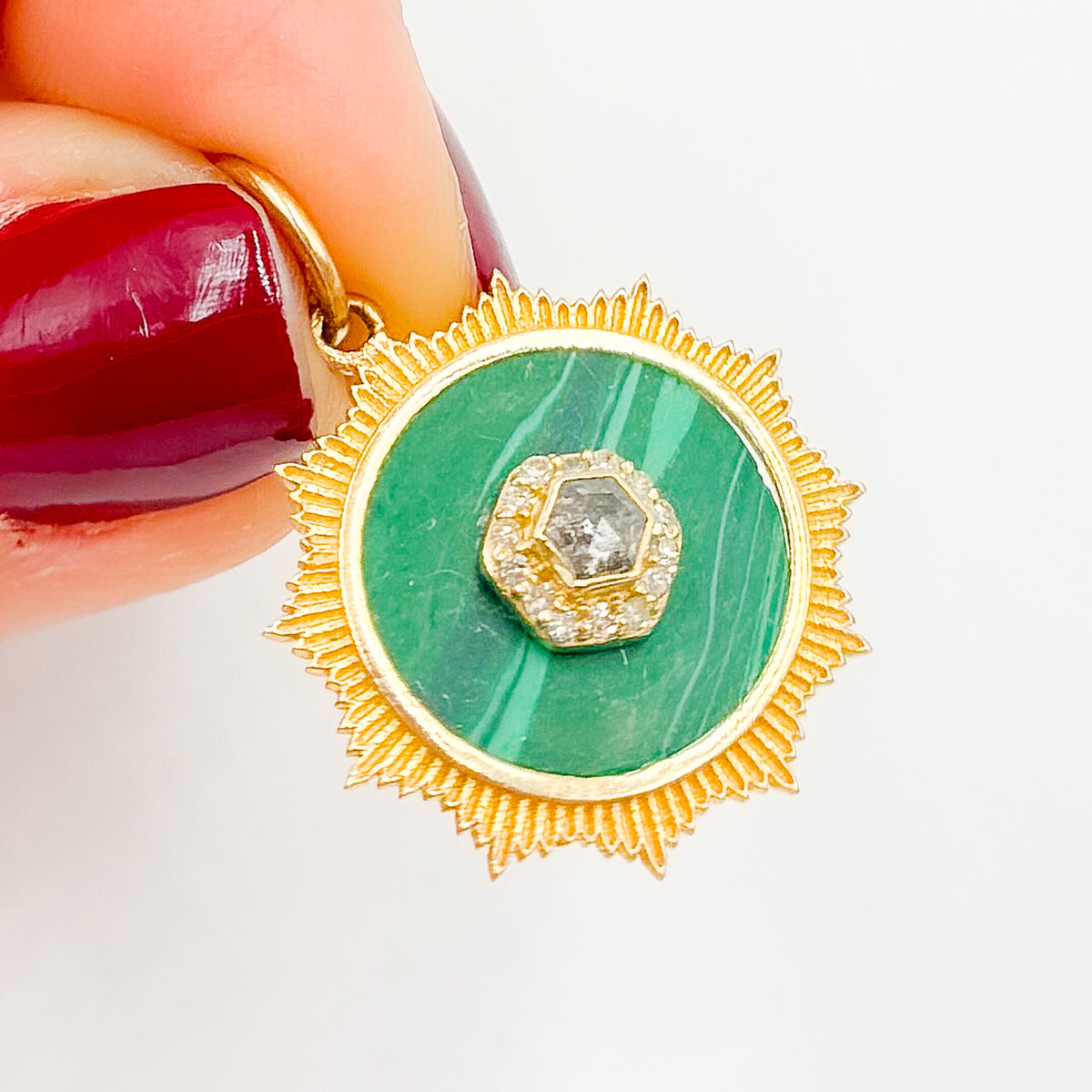 KG53A. 14K Solid Gold Round Pendant