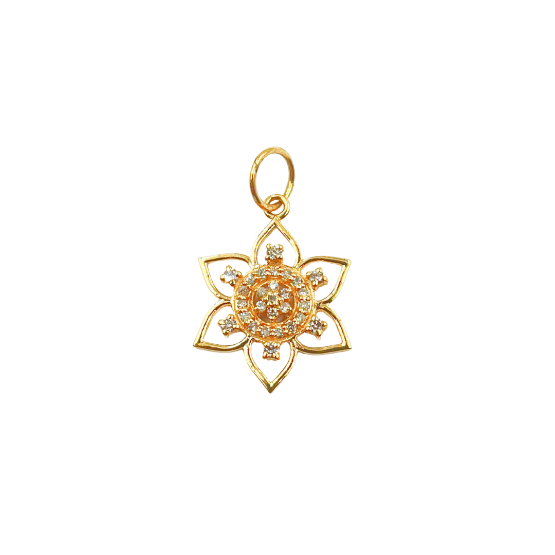 14K Solid Gold Flower Charm with Diamonds. GDP324