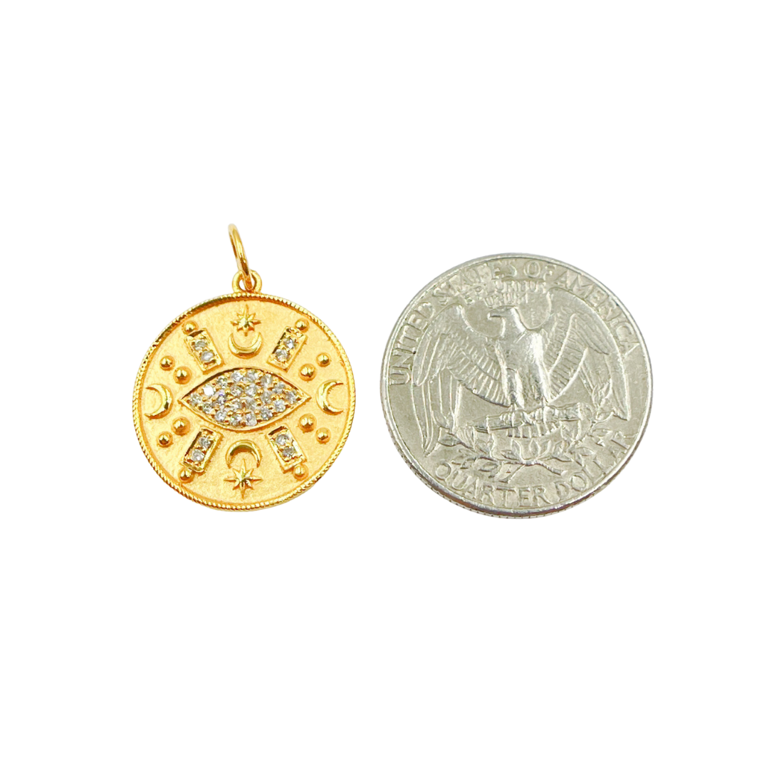 14K Solid Gold Charm Circle Pendant with Diamonds. GDP219