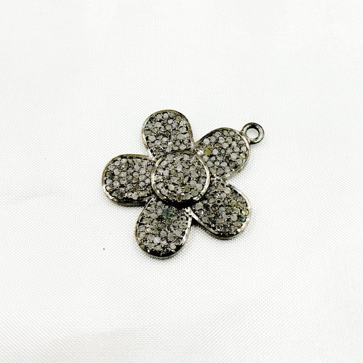 DC278. Diamond & Sterling Silver Flower Pendant