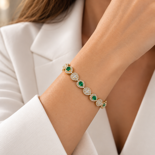 BR404121. 14K Solid Gold Diamond and Emerald Fancy Bracelet