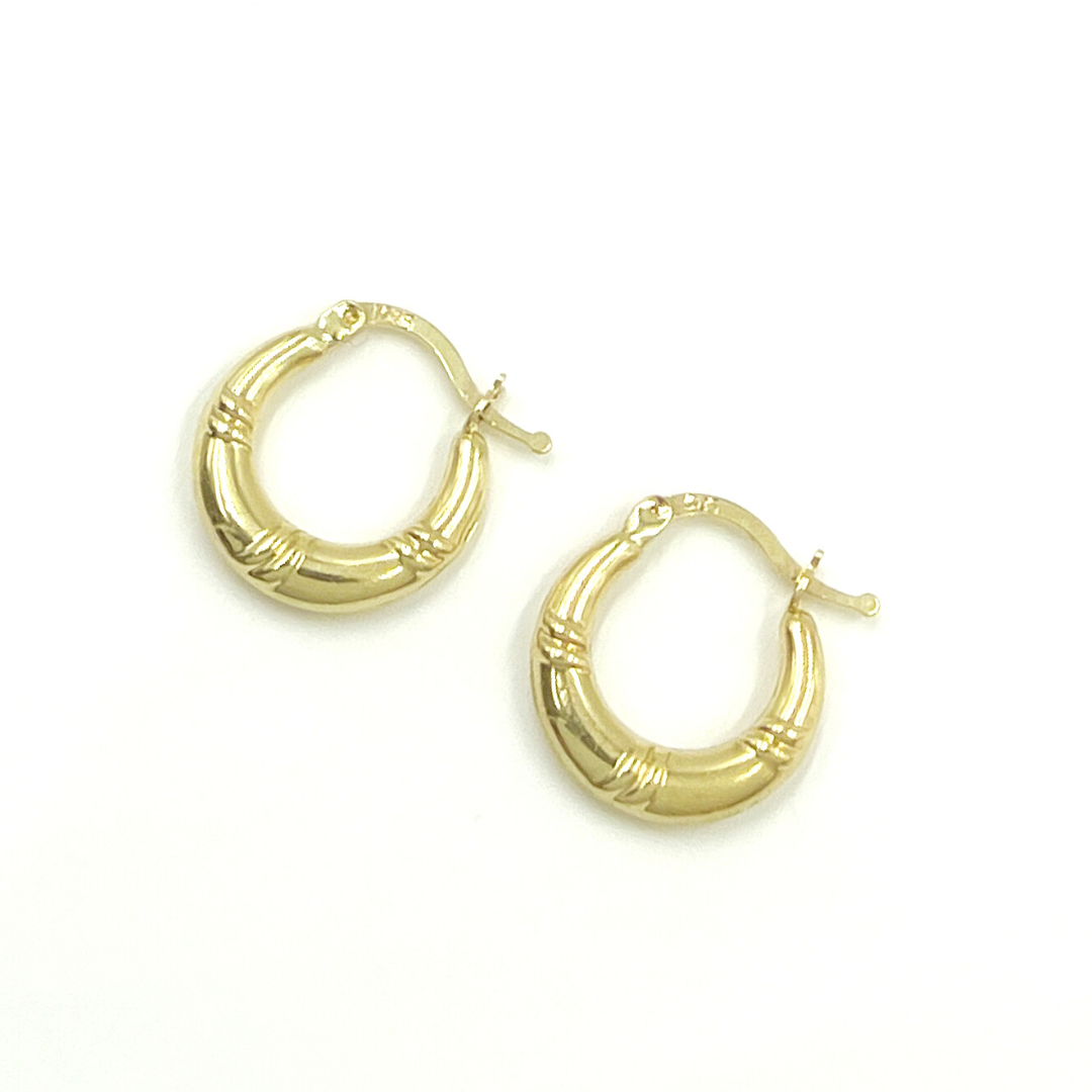 GER140. 14K Solid Gold Chunky Hoop