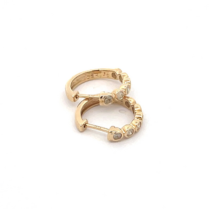 EHG56717. 14k Solid Yellow Gold Diamond Hoops