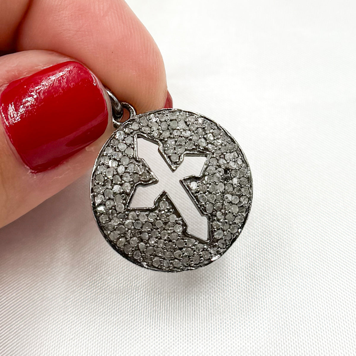 DC302. Diamond Sterling Silver Round Cross Pendant