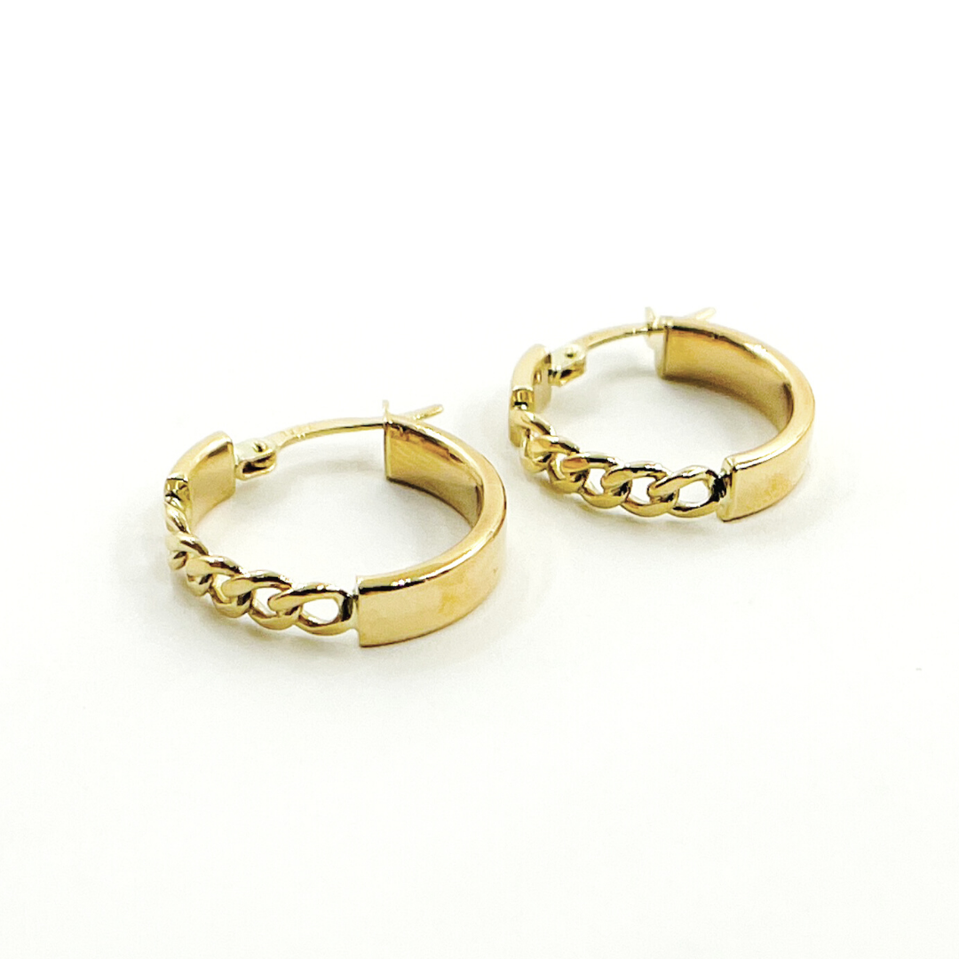 GER108. 14K Solid Gold Hoop with Flat and Curb section