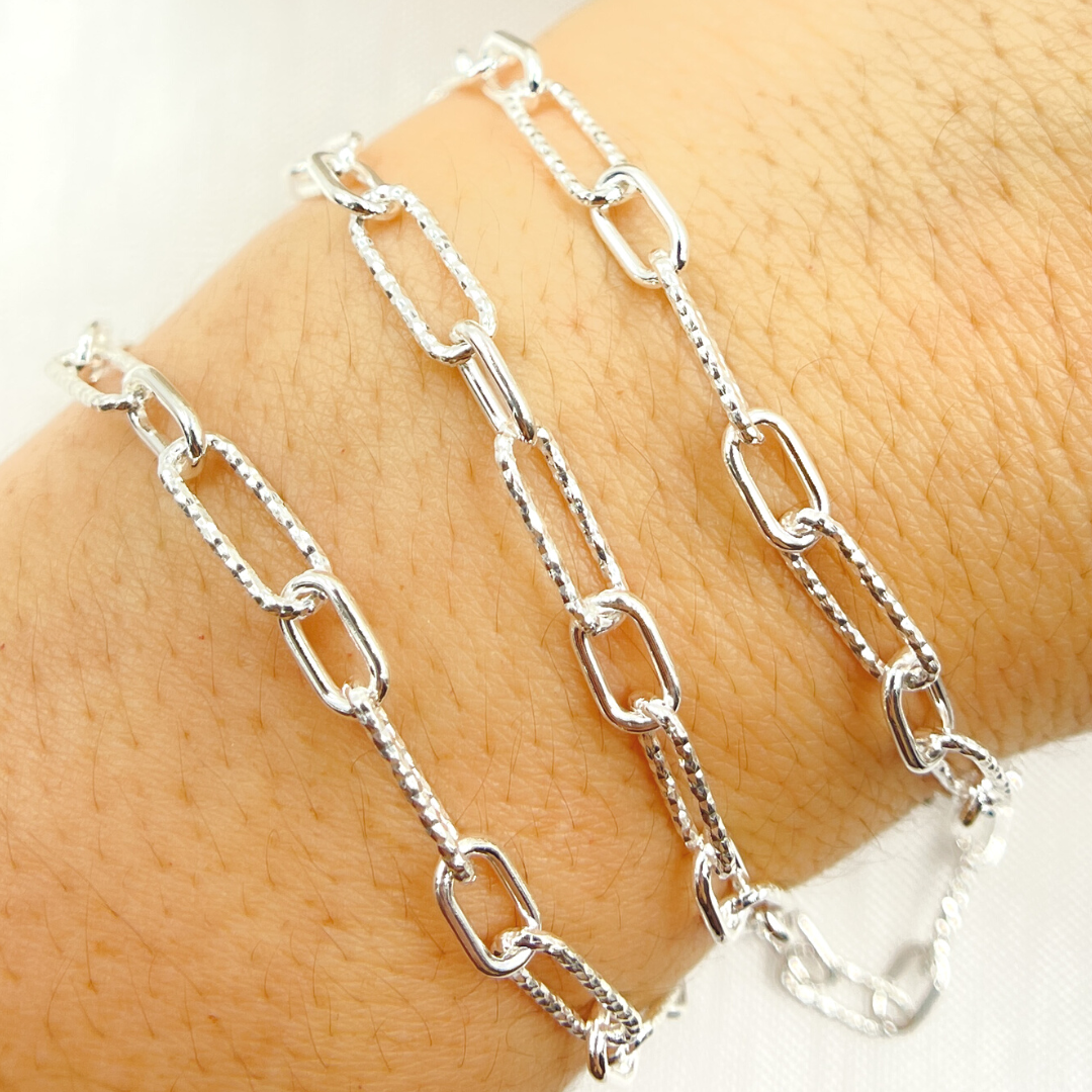 V141SS. Sterling Silver Paperclip Link Chain. Smooth Short Link