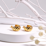 Load image into Gallery viewer, 15850013653. 14K Solid Gold Ribbed Hollow Hoop Earrings
