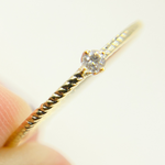 Load image into Gallery viewer, 14K Solid Gold Diamond Ring. ZGG684
