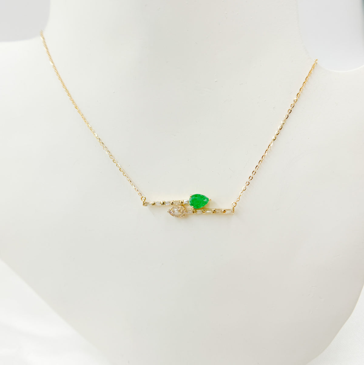 CN96320. 14K Solid Gold Diamond and Gemstone Arrows Necklace