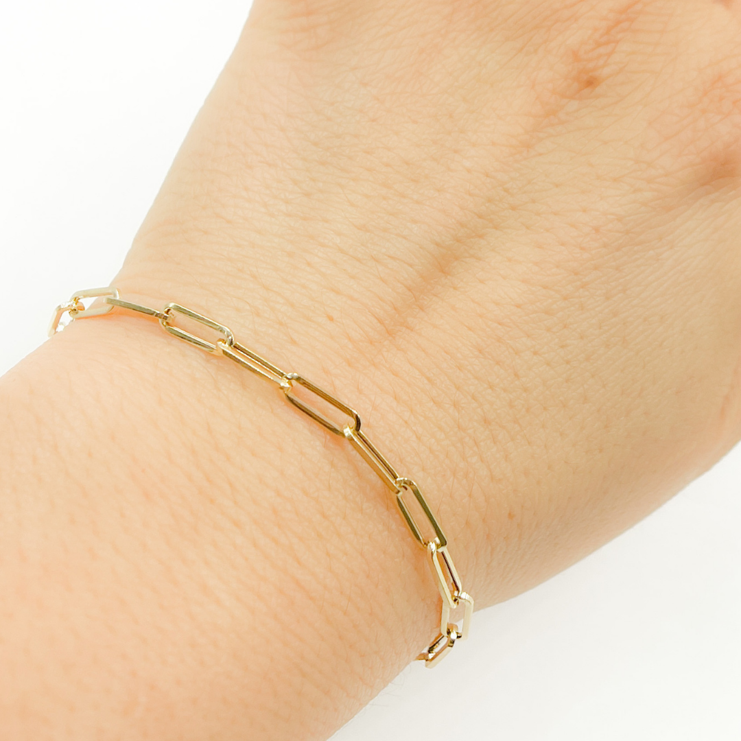 14K08 Bracelet. 14K Solid Gold Flat Paperclip Bracelet