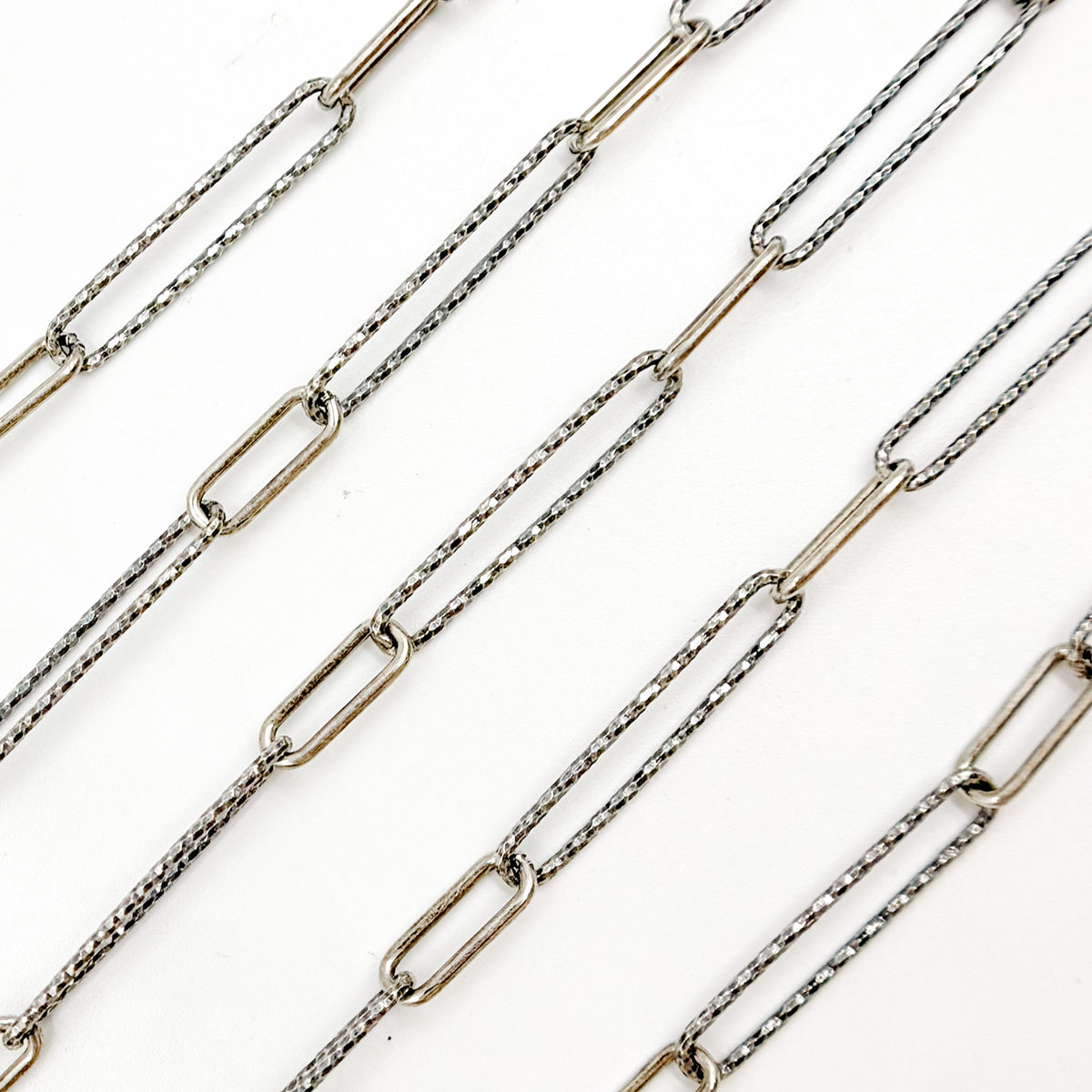 V3OX. Oxidized Sterling Silver Paperclip Diamond Cut and Smooth Links Chain