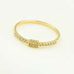 Load image into Gallery viewer, 14K Gold Diamond Ring.  ZGG686
