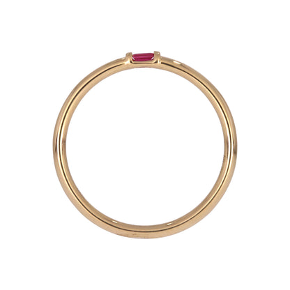 RAA01545. 14K Solid Yellow Gold Solo Baguette Ring