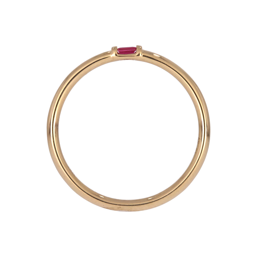 RAA01545. 14K Solid Yellow Gold Solo Baguette Ring