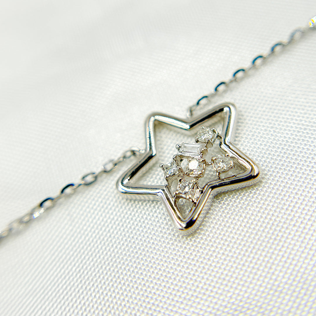 14k Solid Gold Diamond Star Necklace. NT401196